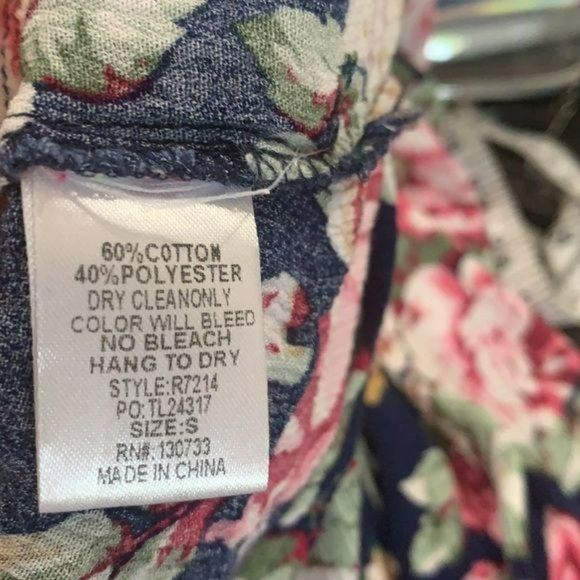 Umgee Woman's Blue Floral Print Scoop Neck Cotton Peasant Blouse Size Small - Picture 7 of 7
